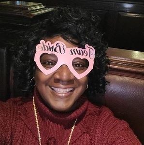 Meet your Posher, Peggy